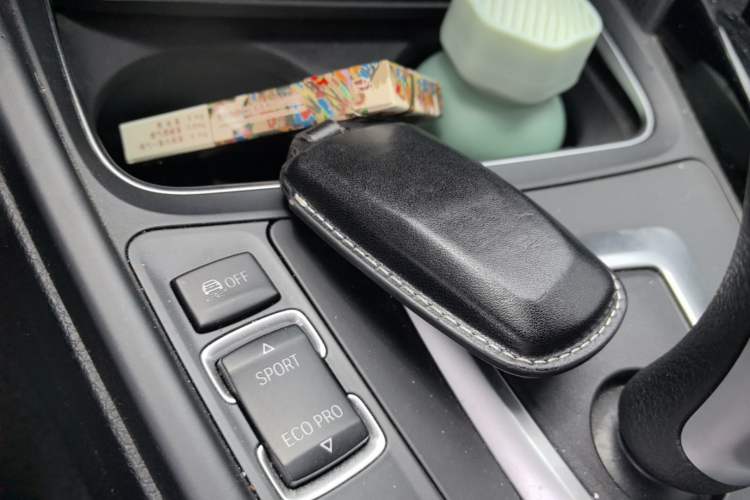 Used BMW 3 Series GT 2019 320i M Sport Package Vehicle Key