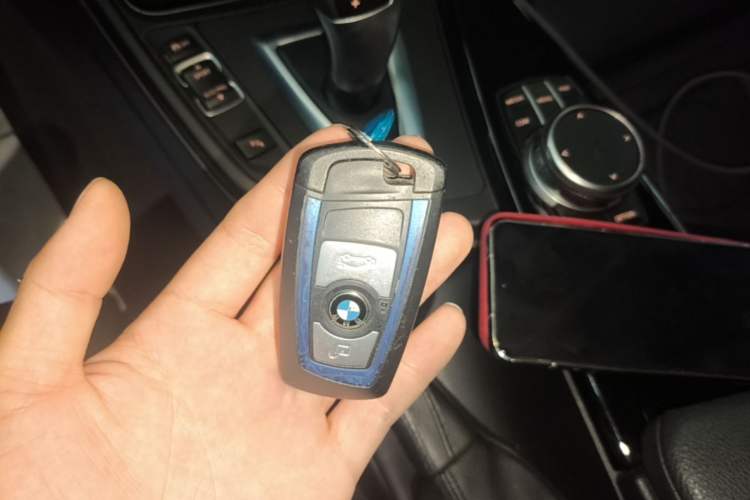 Used BMW 3 Series GT 2019 320i M Sport Package Vehicle Key