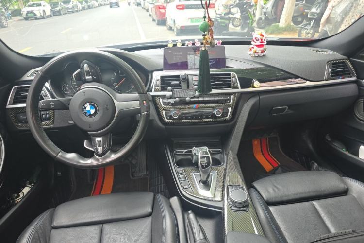 Used BMW 3 Series GT 2019 320i M Sport Center Console