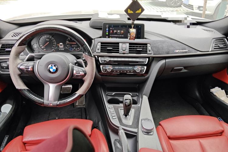 Used BMW 3 Series GT 2019 330i xDrive M Sport Night Edition Center Console