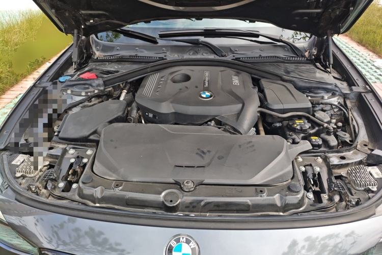 Used BMW 3 Series GT 2019 330i xDrive M Sport Night Edition Engine Bay