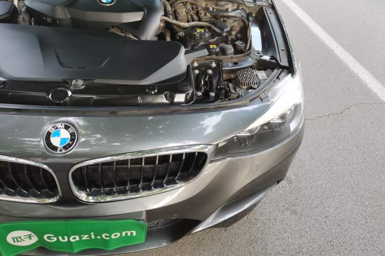 Used BMW 3 Series GT 2019 320i M Sport Engine Bay Left