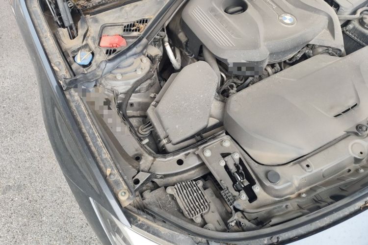 Used BMW 3 Series GT 2019 320i M Sport Package Engine Bay Right