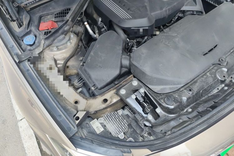 Used BMW 3 Series GT 2019 320i Sport Edition Engine Bay Right
