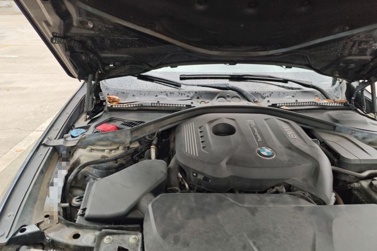 Used BMW 3 Series GT 2019 320i M Sport Package Engine Bay Right