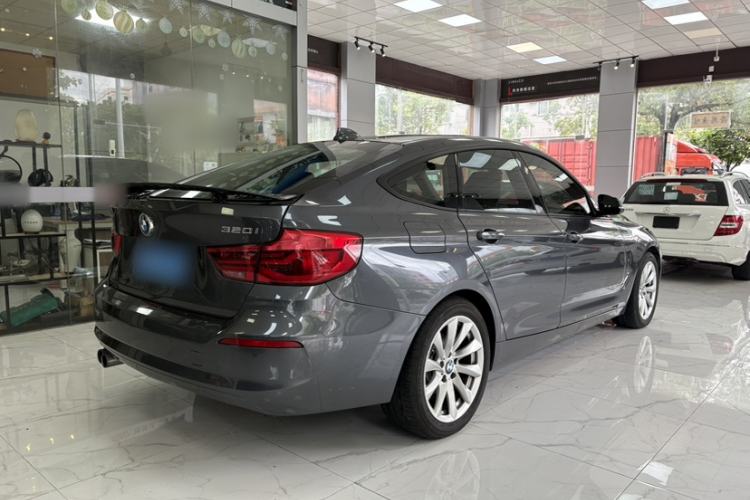 Used BMW 3 Series GT 2019 320i Sport Edition Exterior 1