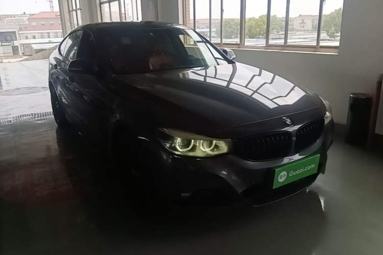 Used BMW 3 Series GT 2019 320i M Sport Night Edition Exterior 1