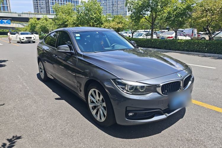 Used BMW 3 Series GT 2019 320i Sport Edition Exterior 1