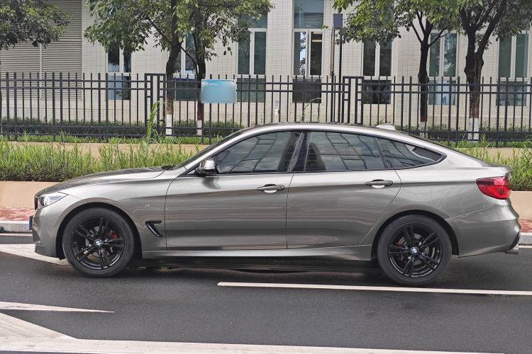 Used BMW 3 Series GT 2019 320i M Sport Package Exterior 11