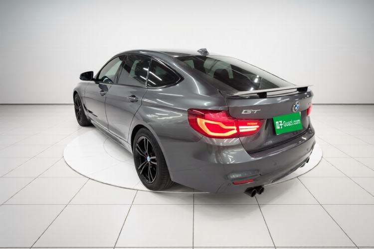 Used BMW 3 Series GT 2019 320i M Sport Night Edition Exterior 2