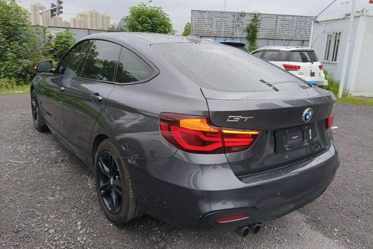 Used BMW 3 Series GT 2019 320i M Sport Night Edition Exterior 2