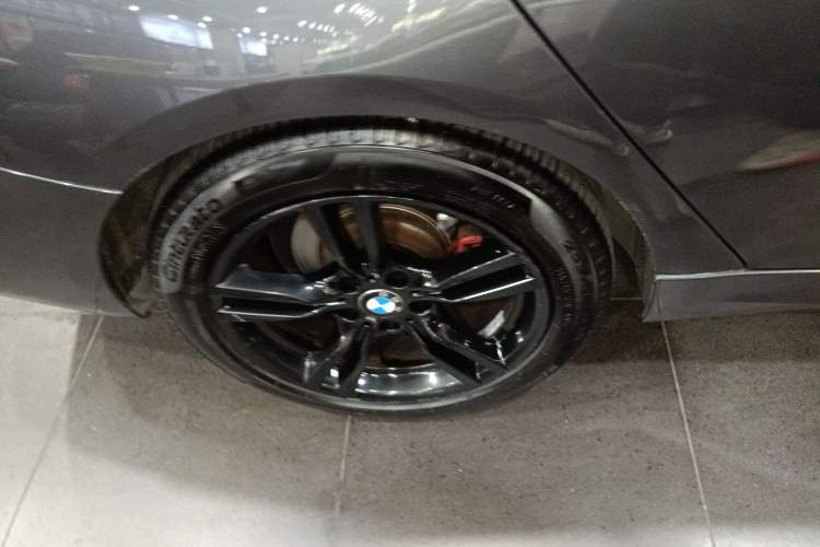 Used BMW 3 Series GT 2019 320i M Sport Night Edition Exterior 5