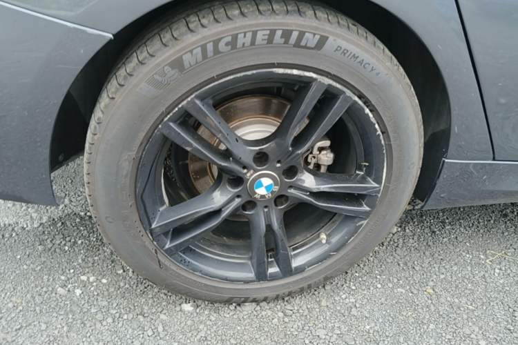 Used BMW 3 Series GT 2019 320i M Sport Night Edition Exterior 5
