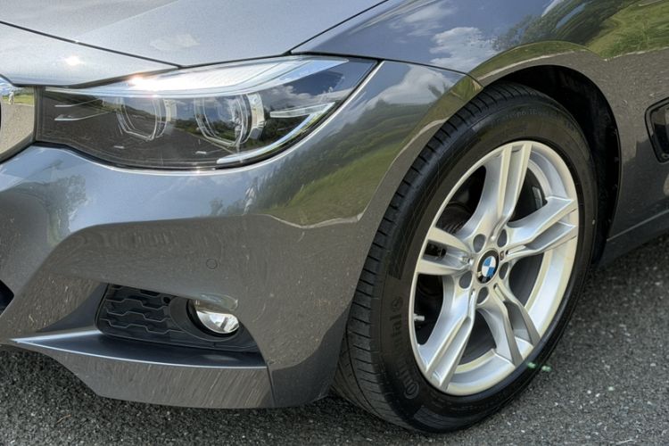 Used BMW 3 Series GT 2019 320i M Sport Package Exterior 6