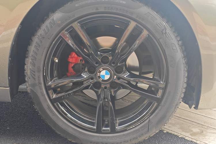 Used BMW 3 Series GT 2019 320i M Sport Package Exterior 7