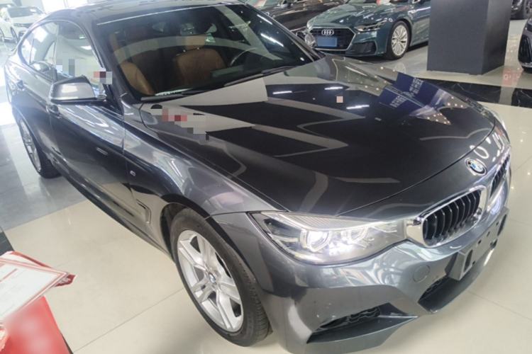 Used BMW 3 Series GT 2019 320i M Sport Front Right 45 Deg