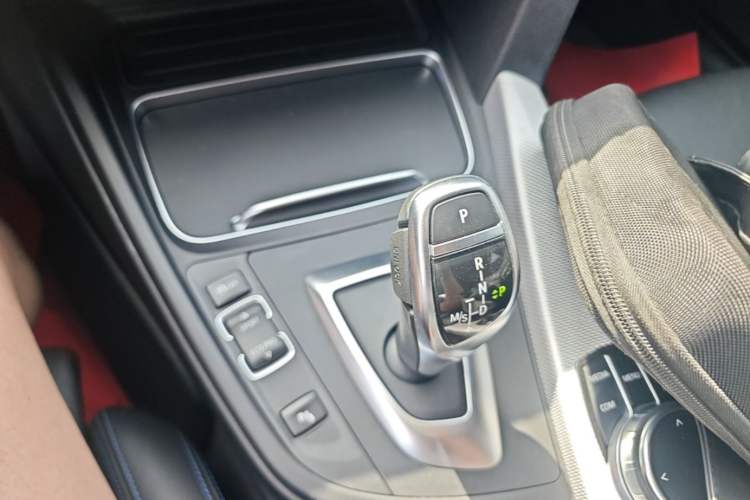 Used BMW 3 Series GT 2019 320i M Sport Gear Lever