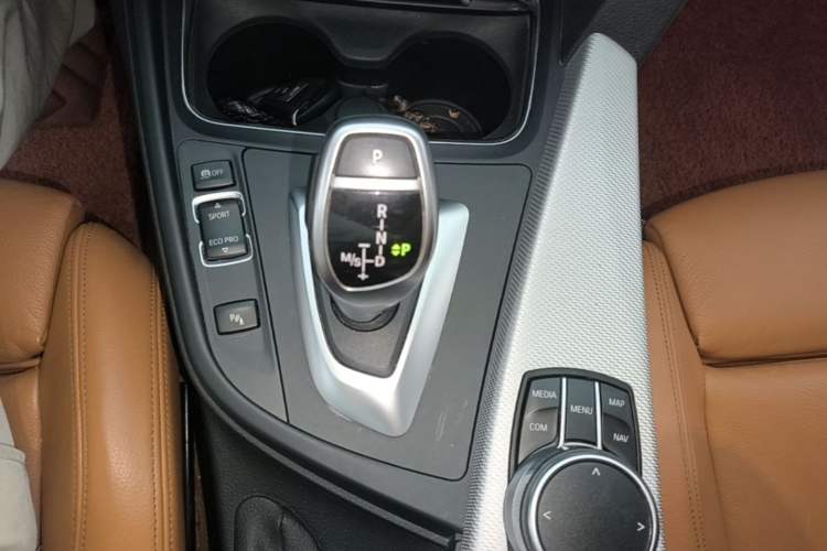 Used BMW 3 Series GT 2019 320i M Sport Gear Lever