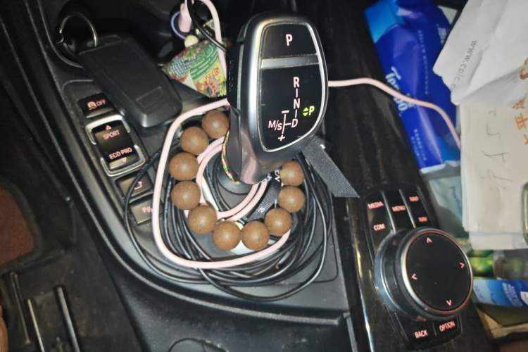 Used BMW 3 Series GT 2019 330i xDrive M Sport Night Edition Gear Lever