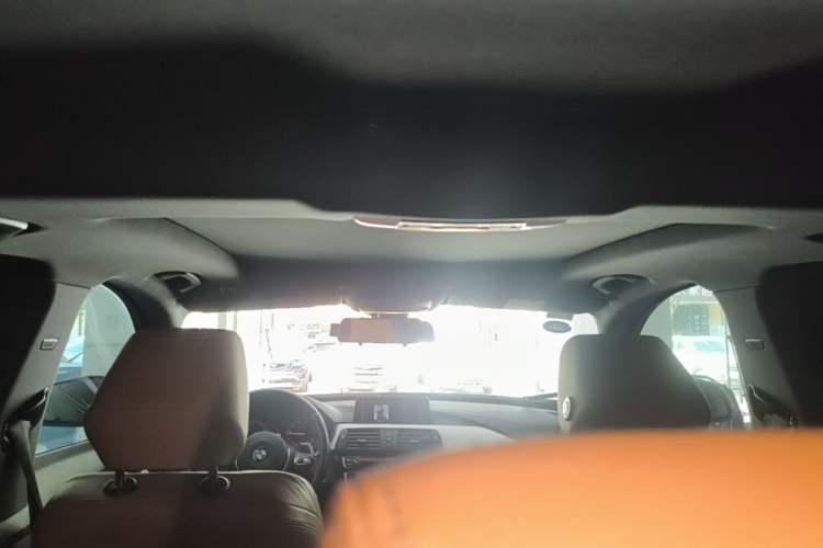 Used BMW 3 Series GT 2019 320i M Sport Headliner