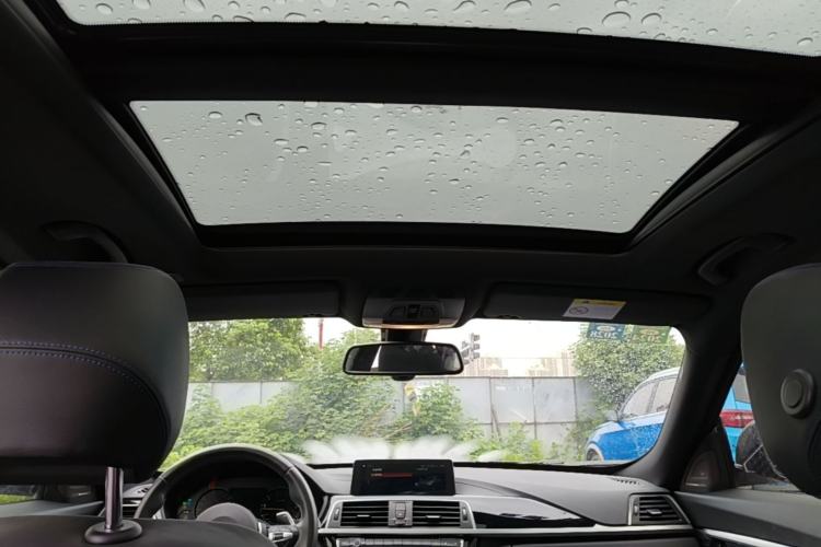Used BMW 3 Series GT 2019 320i M Sport Night Edition Headliner