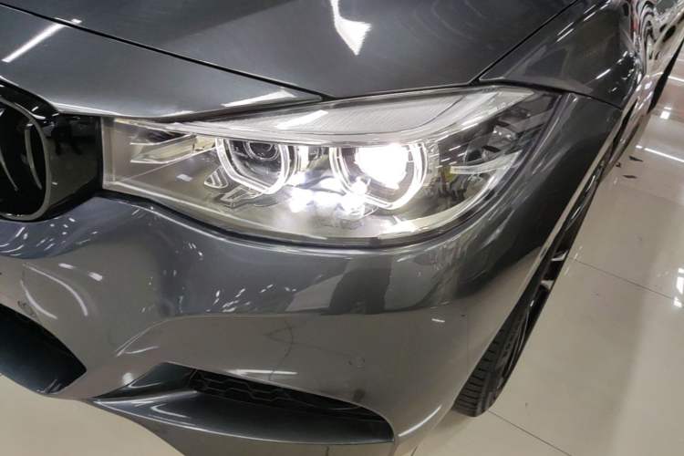 Used BMW 3 Series GT 2019 330i xDrive M Sport Night Edition Left Front Headlight