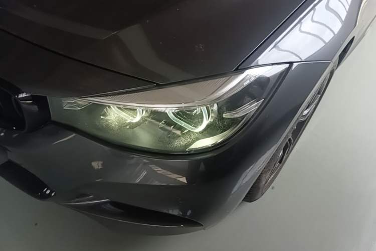 Used BMW 3 Series GT 2019 320i M Sport Night Edition Left Front Headlight
