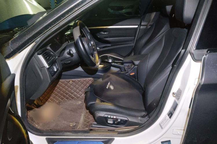 Used BMW 3 Series GT 2019 320i M Sport Package Left Front Seat