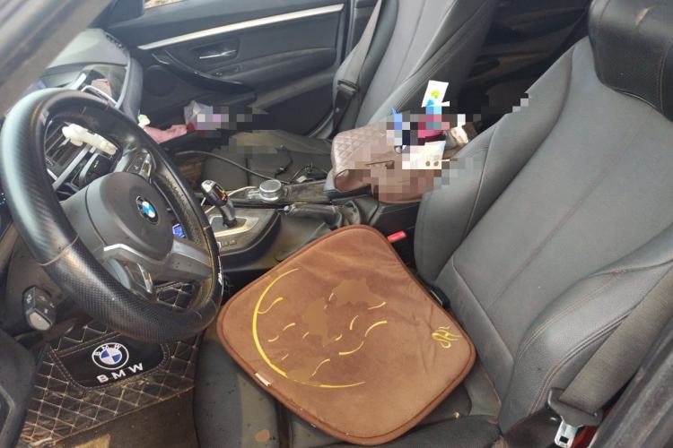 Used BMW 3 Series GT 2019 320i M Sport Package Left Front Seat