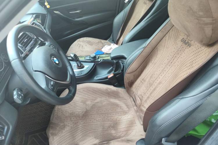 Used BMW 3 Series GT 2019 320i Sport Edition Left Front Seat