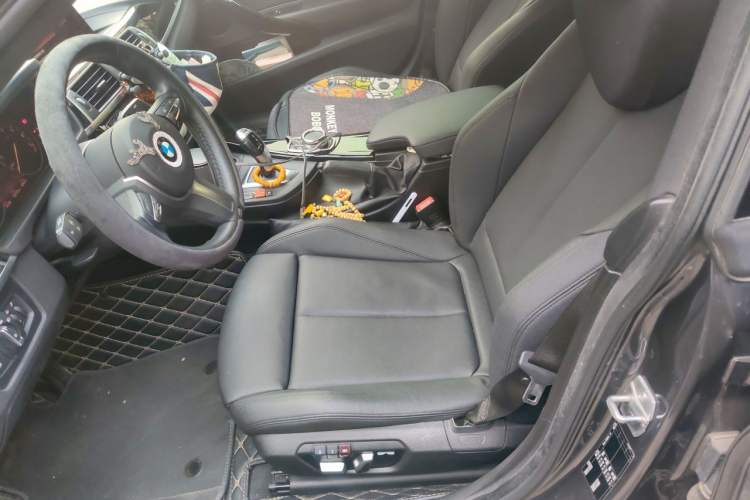 Used BMW 3 Series GT 2019 320i M Sport Package Left Front Seat