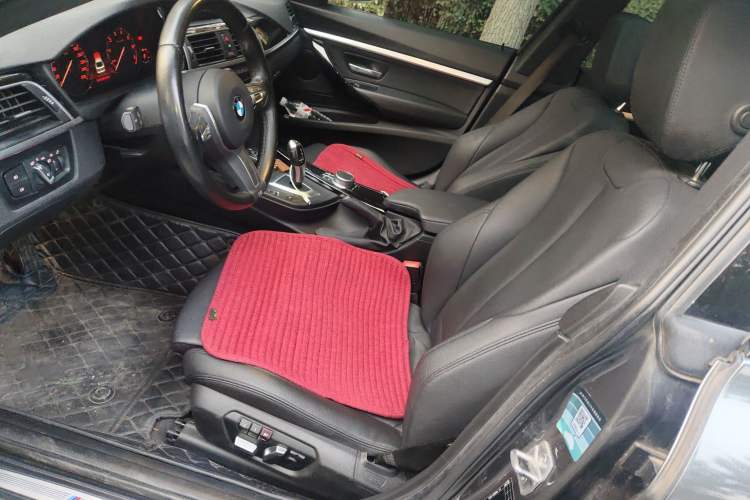 Used BMW 3 Series GT 2019 320i M Sport Package Left Front Seat