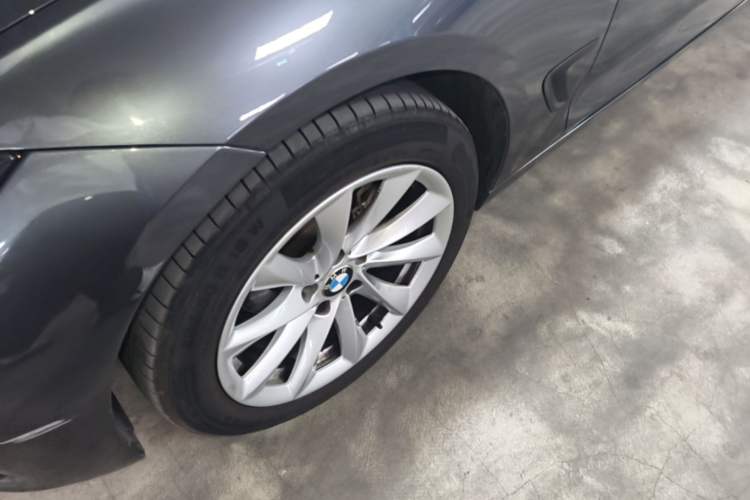 Used BMW 3 Series GT 2019 320i Sport Edition Left Front Wheel Hub