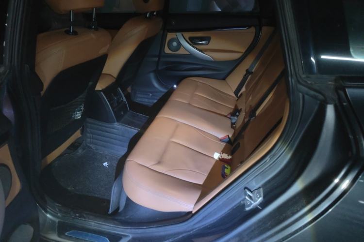 Used BMW 3 Series GT 2019 320i M Sport Left Rear Seat