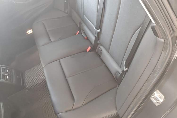 Used BMW 3 Series GT 2019 320i Sport Edition Left Rear Seat