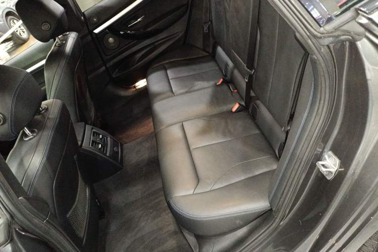 Used BMW 3 Series GT 2019 320i M Sport Night Edition Left Rear Seat