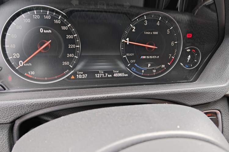 Used BMW 3 Series GT 2019 330i xDrive M Sport Night Edition Odometer Close Up