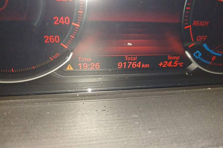 Used BMW 3 Series GT 2019 320i M Sport Night Edition Odometer Close Up