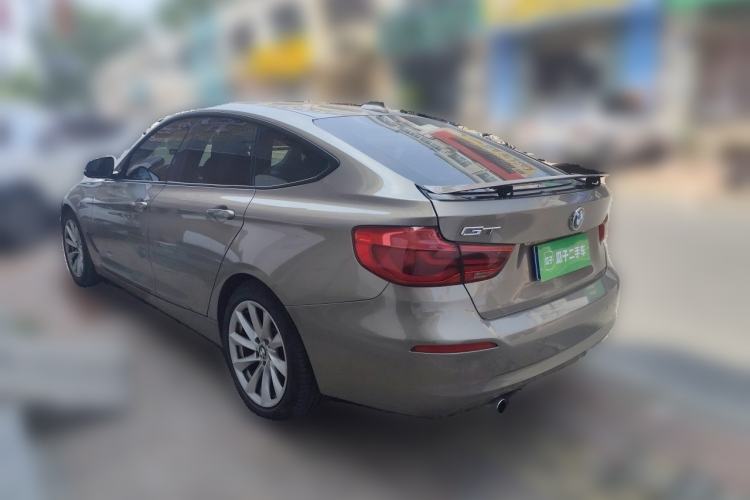 Used BMW 3 Series GT 2019 320i Sport Edition Rear Left 45 Deg