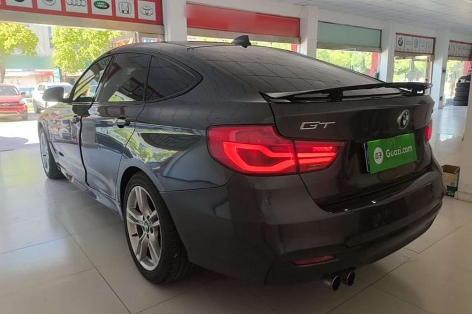 Used BMW 3 Series GT 2019 320i M Sport Rear Left 45 Deg