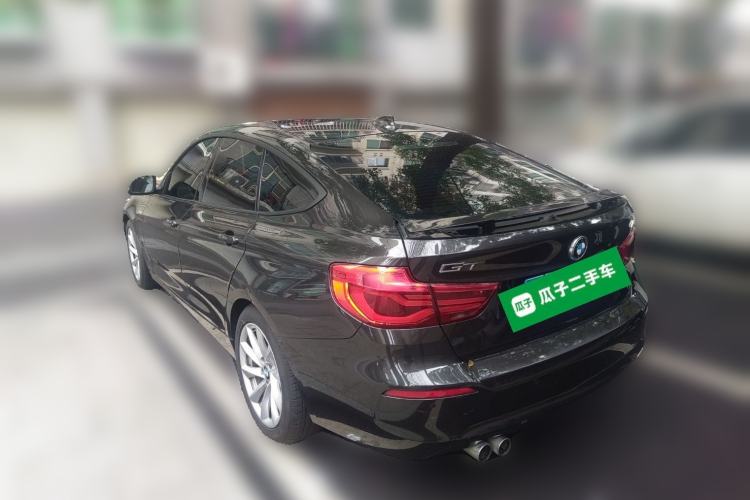 Used BMW 3 Series GT 2019 320i Sport Edition Rear Left 45 Deg