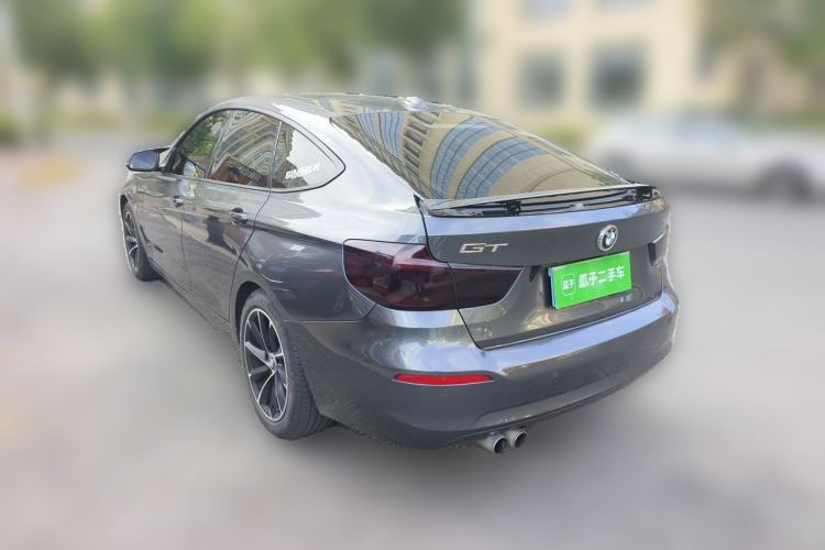 Used BMW 3 Series GT 2019 320i Sport Edition Rear Left 45 Deg