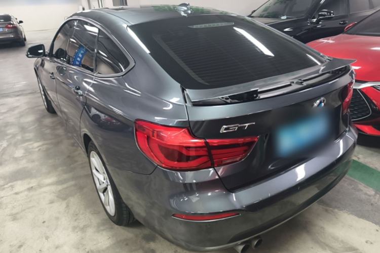 Used BMW 3 Series GT 2019 320i Sport Edition Rear Left 45 Deg