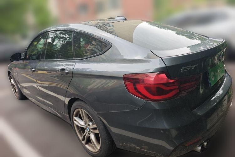 Used BMW 3 Series GT 2019 320i M Sport Package Rear Left 45 Deg