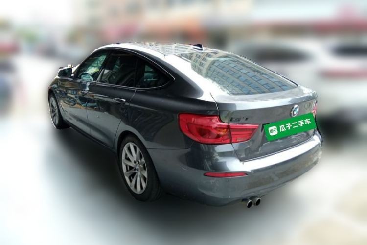 Used BMW 3 Series GT 2019 320i Sport Edition Rear Left 45 Deg