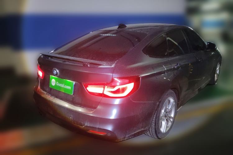 Used BMW 3 Series GT 2019 320i M Sport Package Rear Right 45 Deg