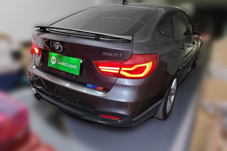 Used BMW 3 Series GT 2019 320i M Sport Rear Right 45 Deg