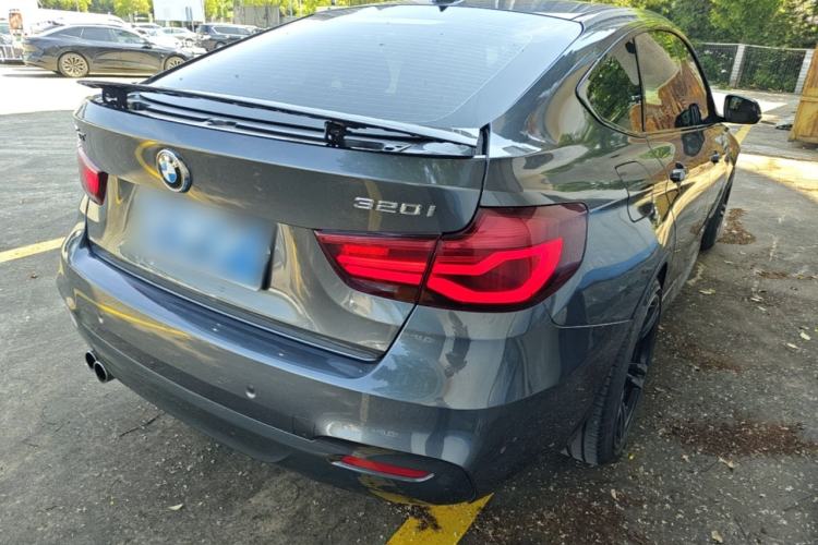 Used BMW 3 Series GT 2019 320i M Sport Rear Right 45 Deg
