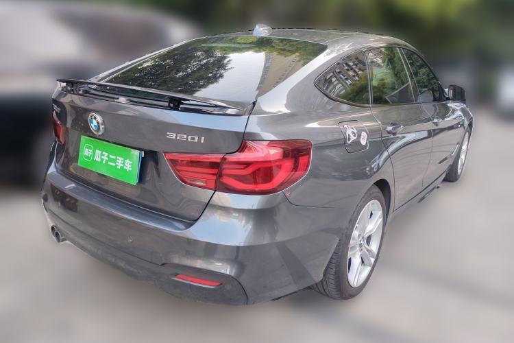 Used BMW 3 Series GT 2019 320i M Sport Package Rear Right 45 Deg