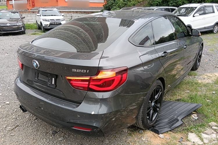 Used BMW 3 Series GT 2019 320i M Sport Rear Right 45 Deg